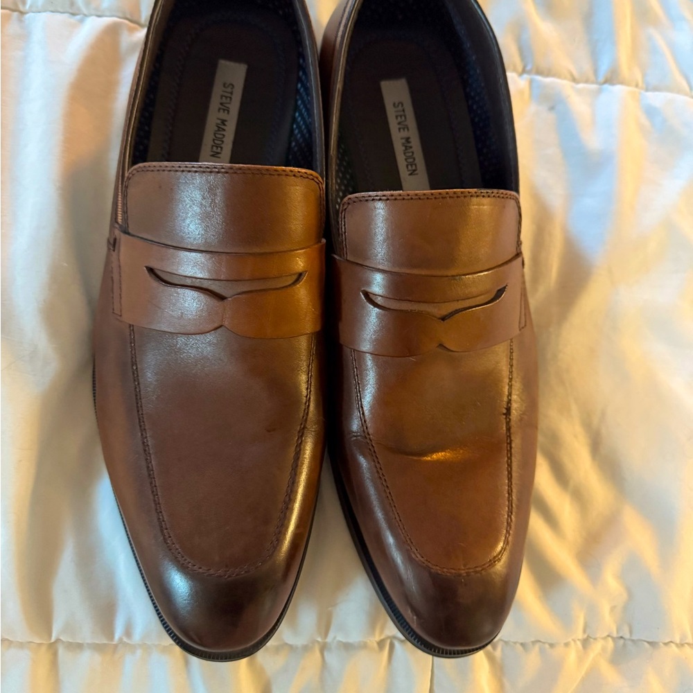 Mens slip on by Steve Madden. Size 13